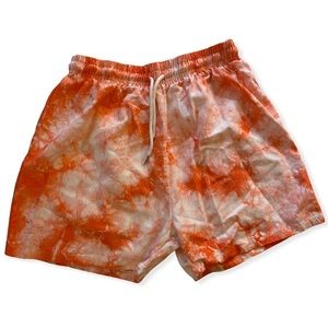 Prettylittlething tie dye shorts size 8